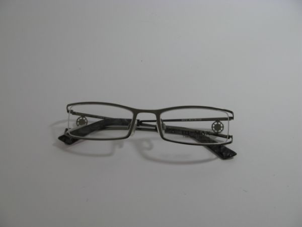 ARMAÇAO DE OCULOS H672 - A46